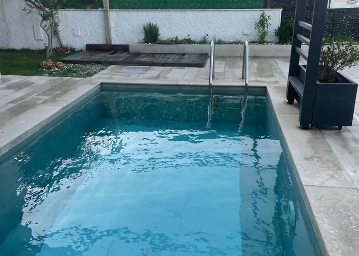 Akyarlarda Havuzlu Lueks Villa