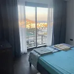 Havuzlu Ve Jakuzuli Lüks *
